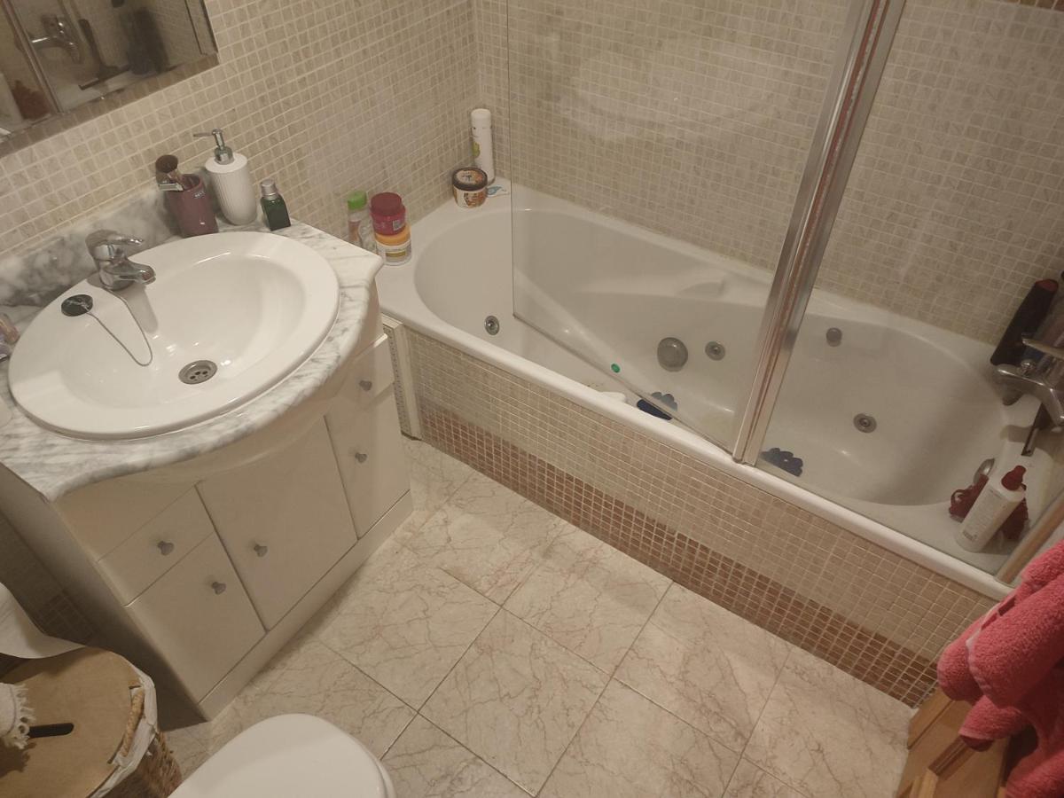 Apartamento Junto A La Playa Zona Tranquila Manilva Luaran gambar