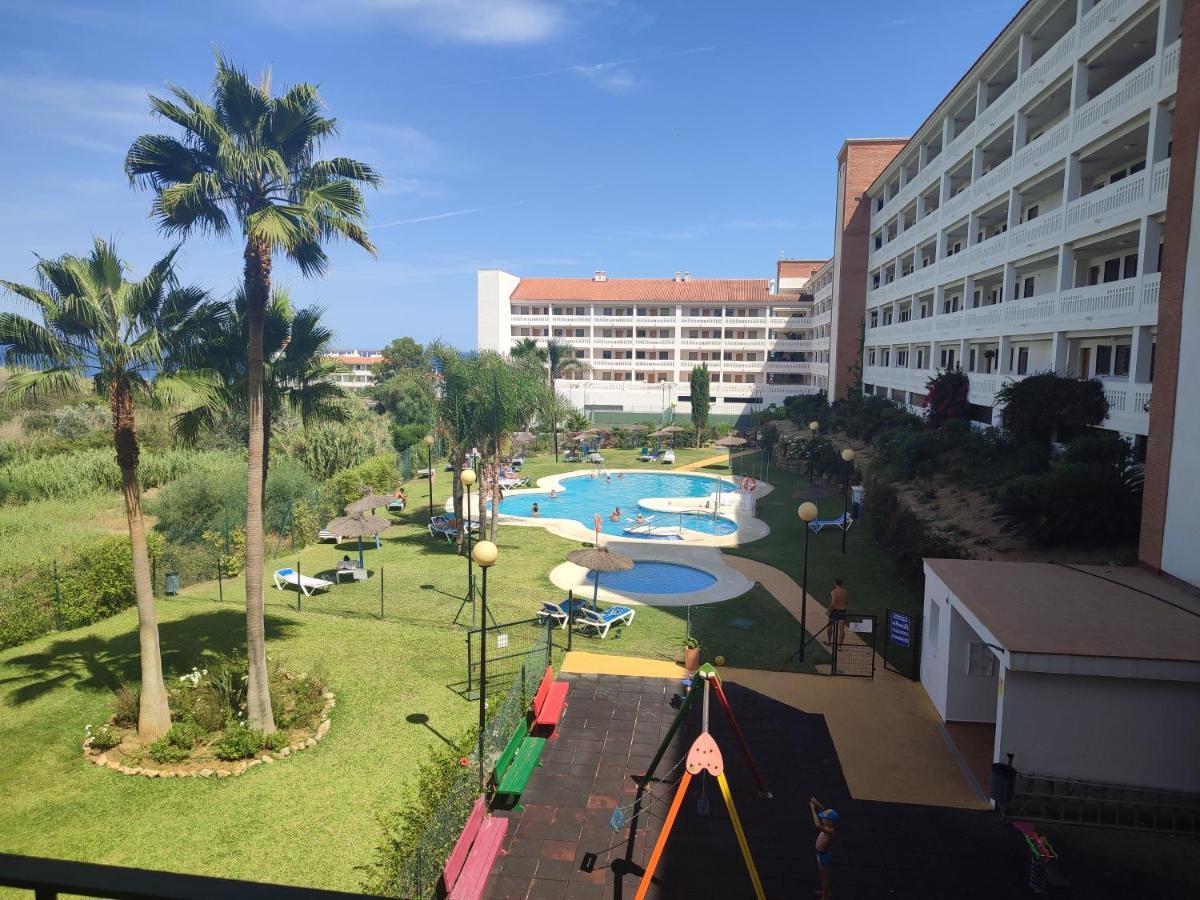 Apartamento Junto A La Playa Zona Tranquila Manilva Luaran gambar