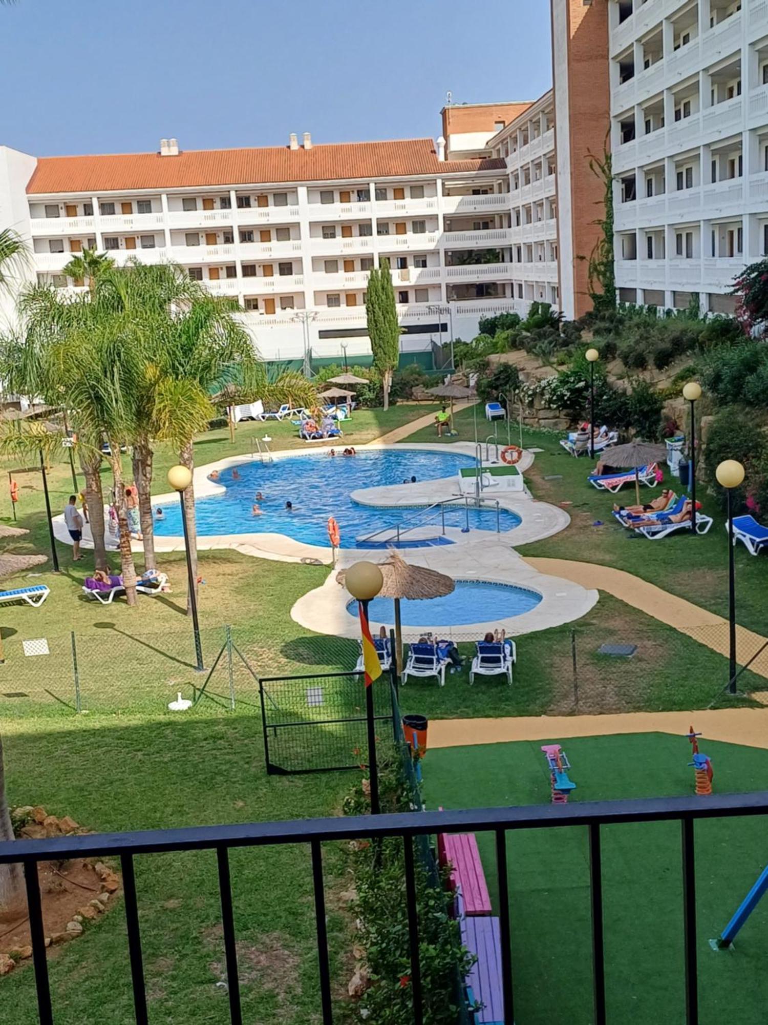 Apartamento Junto A La Playa Zona Tranquila Manilva Luaran gambar